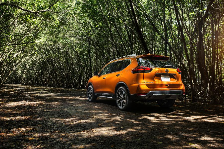  Nissan Rogue (T32) 2016 года  (фото 17 из 40)